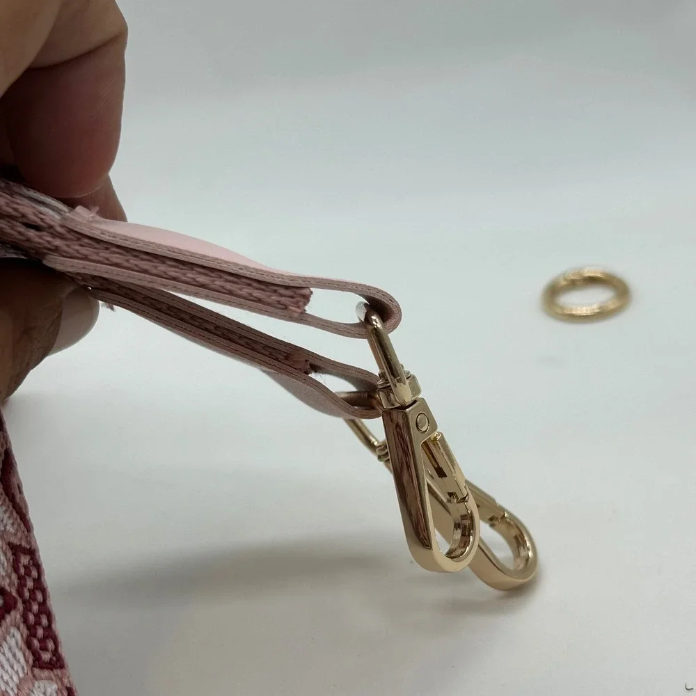 Clip and Go Set Light Pink Coin Purse Heart Keychain Woven Strap Gold
